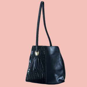 Vintage 80s Leather Tote Bag Croc Embossed Tassel Shoulder Bag Black